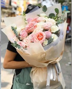 Shop hoa tươi Tân Hạnh, điện hoa Vĩnh Long uy tín, cửa hàng hoa.